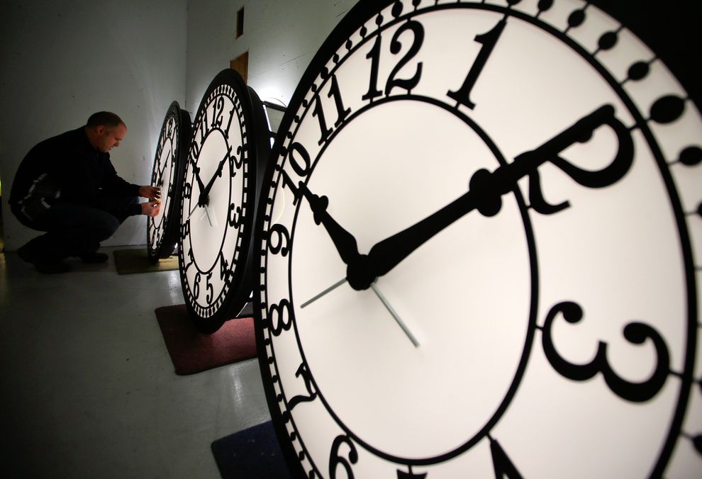 daylight-saving-time-5-world-in-canadaworld-in
