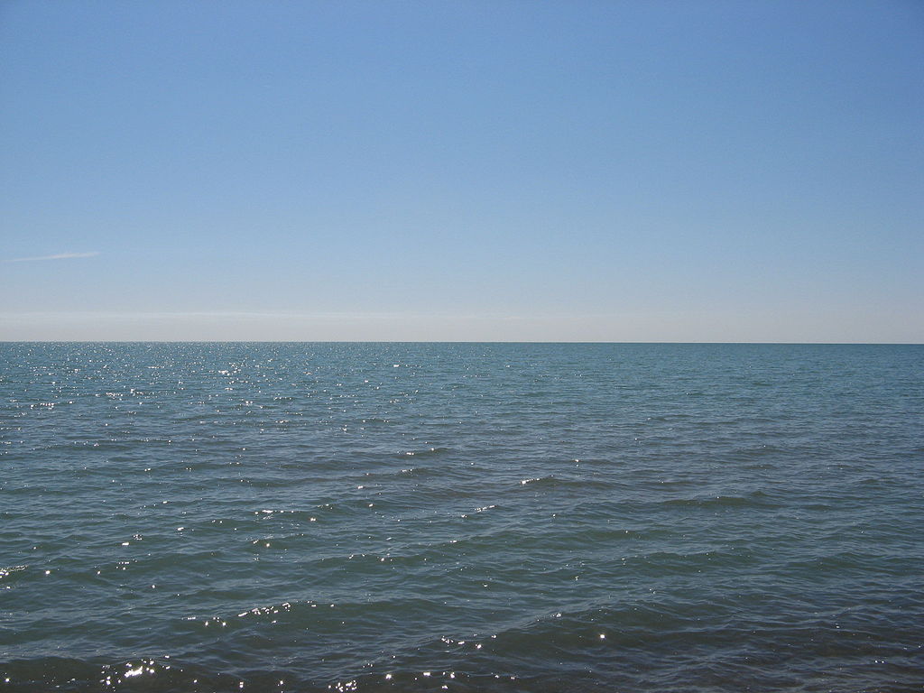 1024px-Lake_Erie_Viewed_From_Leamington